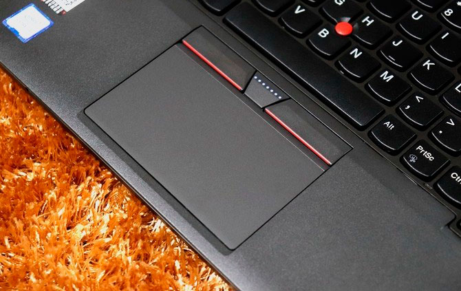 ThinkPad L470整機尺寸為339mm x 235mm x 23.9mm